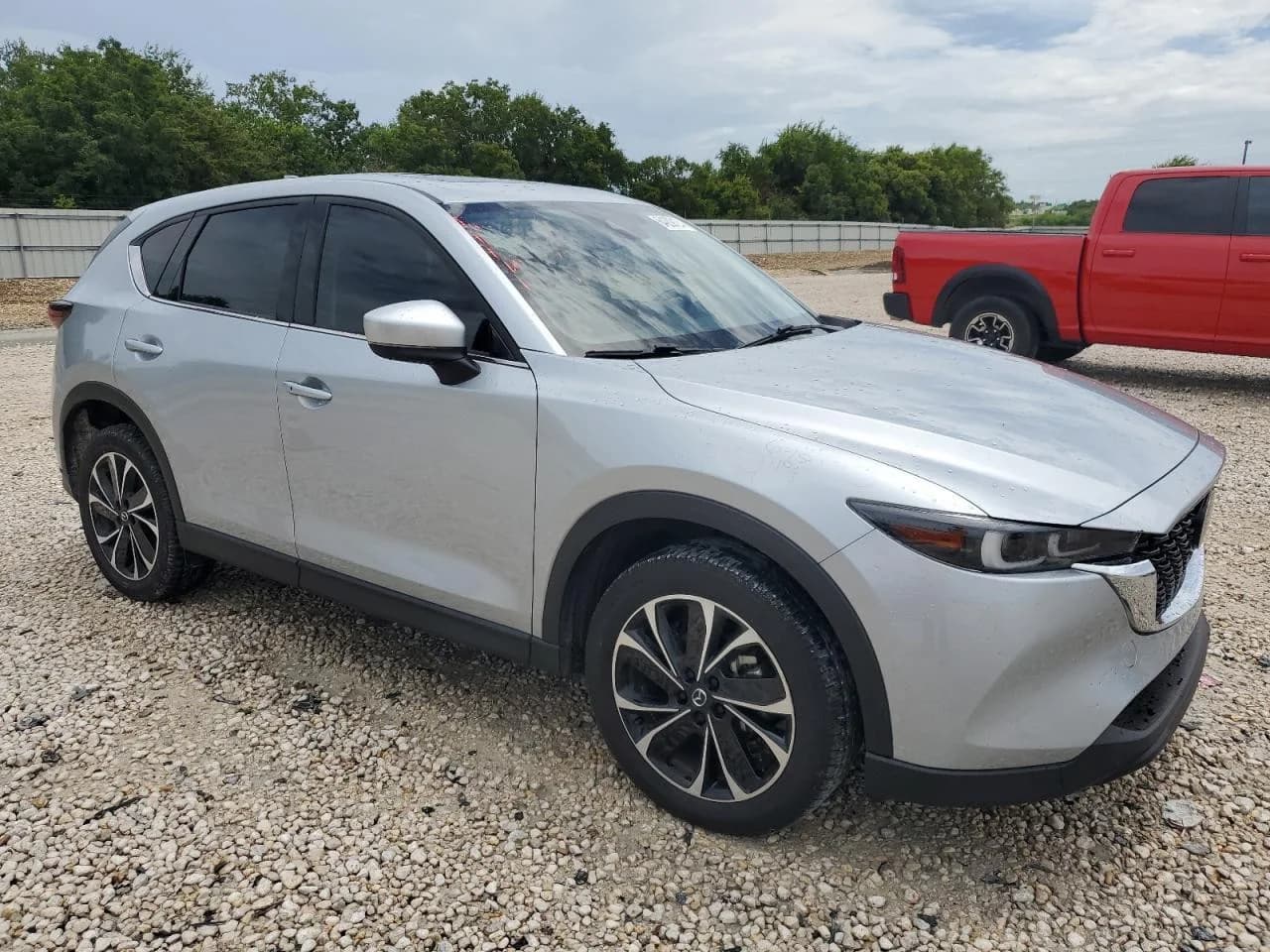 Mazda CX-5 2021, фото автомобіля
